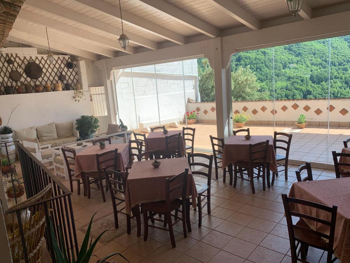 Bed and Breakfast Bed E Breakfast Erica Conflenti Inferiore Exterior foto